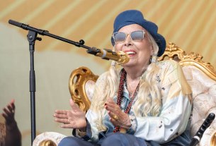 Joni Mitchell