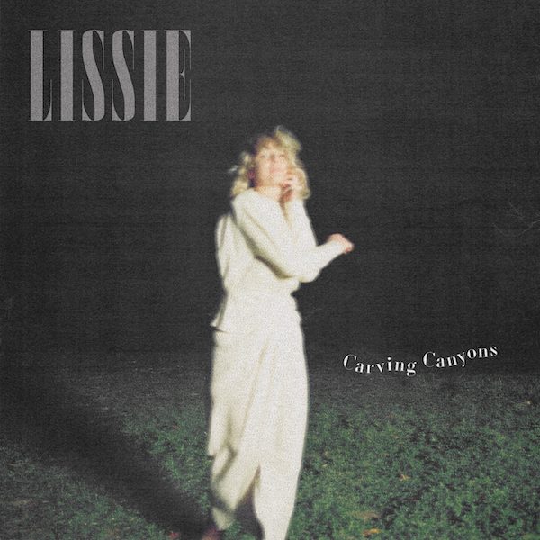 Lissie Carving Canyons