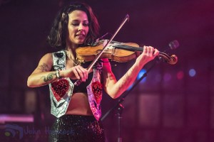 Show Review: Amanda Shires at Belly Up Tavern • Americana Highways