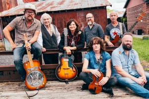 Amy Ray with band