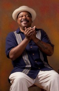 Phil Wiggins in Musicians Obituaries: May-July 2024