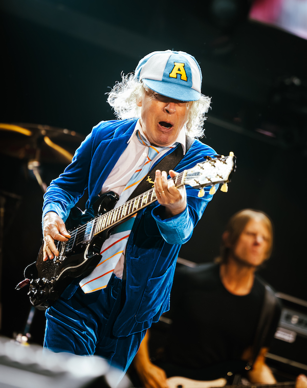 AC/DC