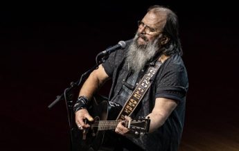 Steve Earle
